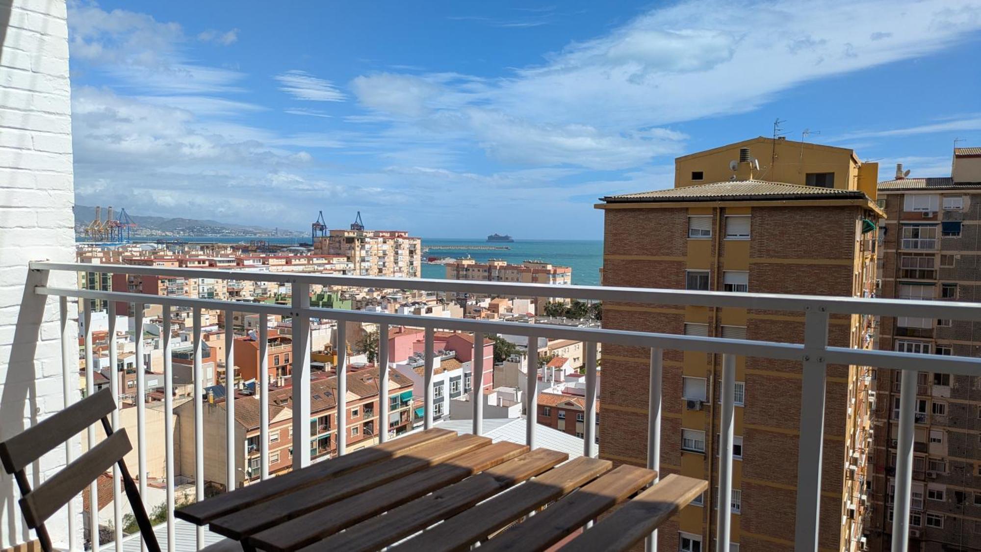 Piso Nuevo Al Lado De La Playa Apartment Malaga Exterior photo